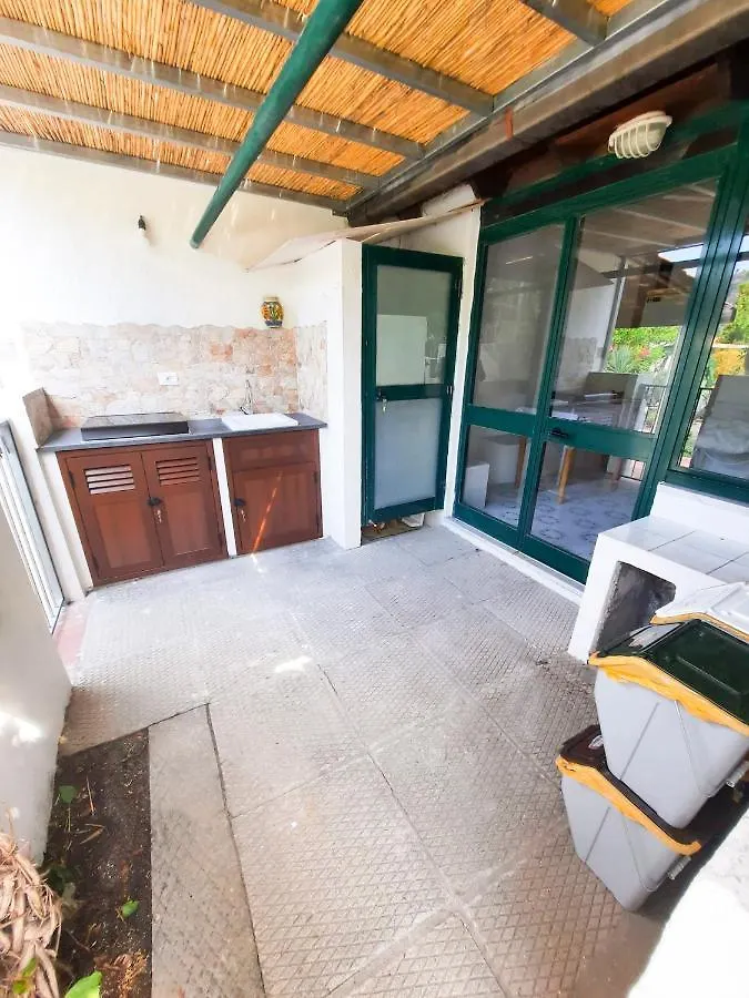 Residence Vulcano Cottage Apartment